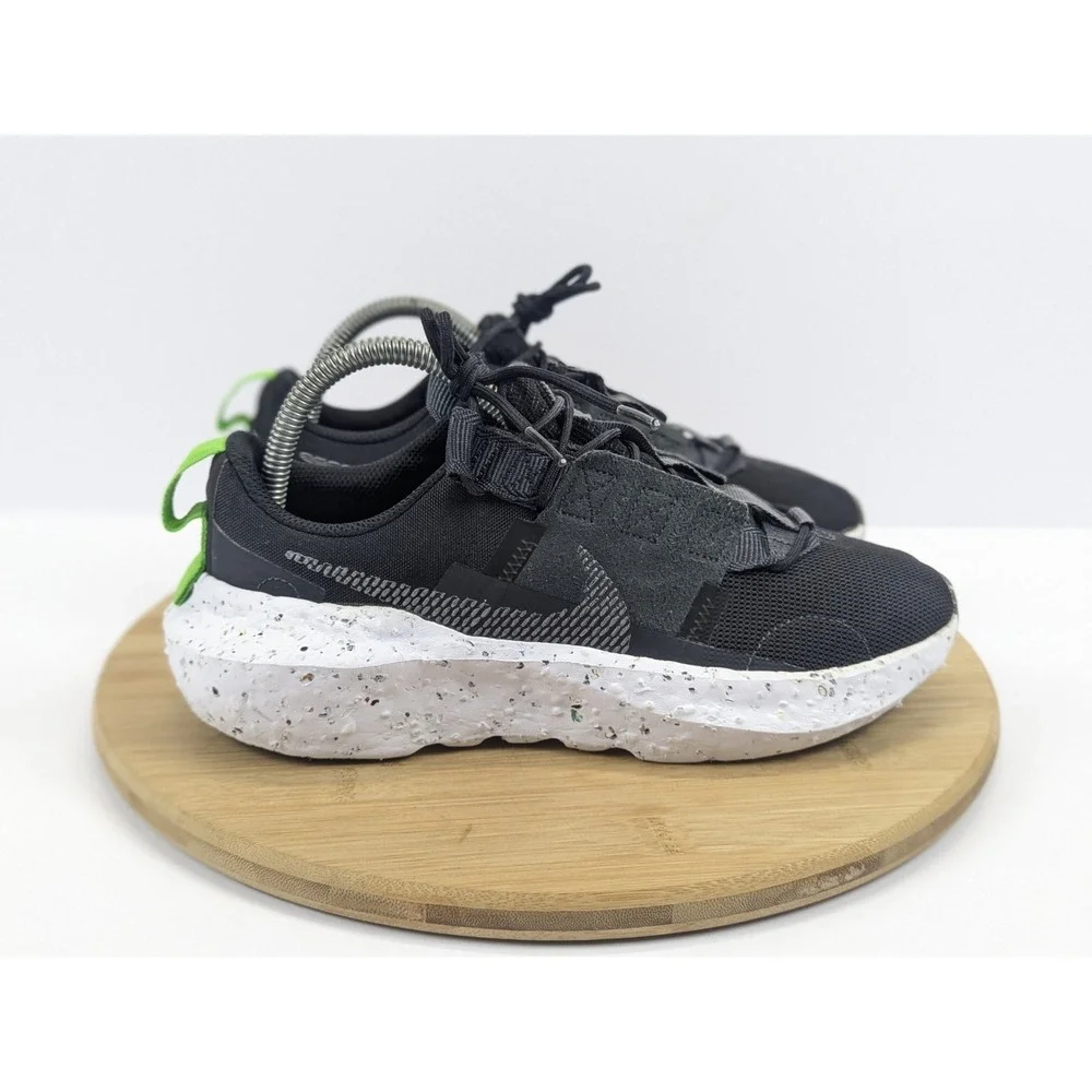 Nike very lightweight